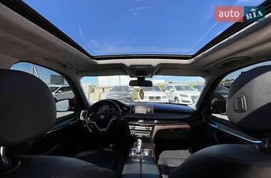 Внедорожник / Кроссовер BMW X5 2015 в 