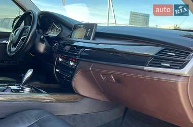 Внедорожник / Кроссовер BMW X5 2015 в 