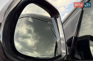 Позашляховик / Кросовер BMW X5 2021 в 