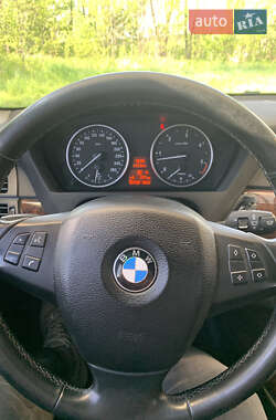 Внедорожник / Кроссовер BMW X5 2007 в 