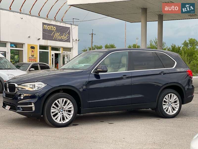 Позашляховик / Кросовер BMW X5 2015 в Ужгороді