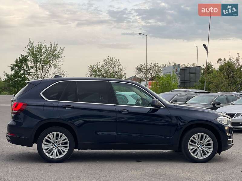 Позашляховик / Кросовер BMW X5 2015 в Ужгороді