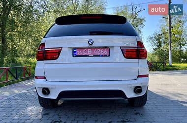 Внедорожник / Кроссовер BMW X5 2011 в 