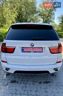 Внедорожник / Кроссовер BMW X5 2011 в 