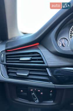 Позашляховик / Кросовер BMW X5 2013 в 