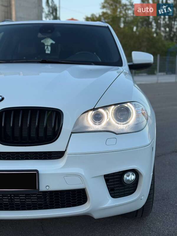 Позашляховик / Кросовер BMW X5 2011 в Миколаєві