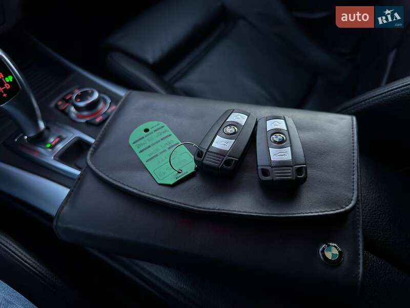 Позашляховик / Кросовер BMW X5 2011 в Миколаєві