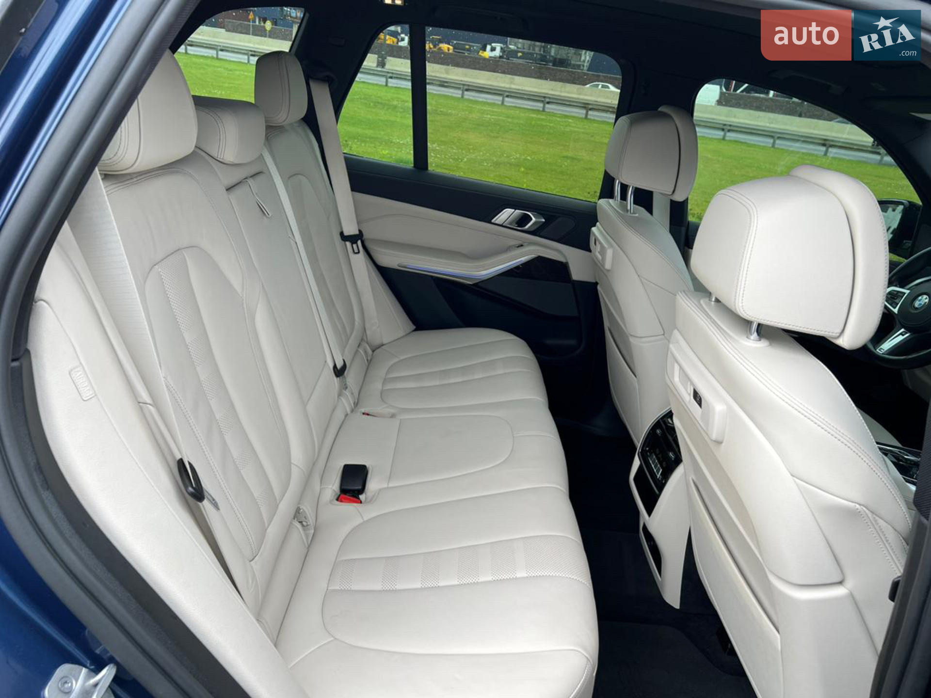 2021 BMW X5 - мініатюра 3