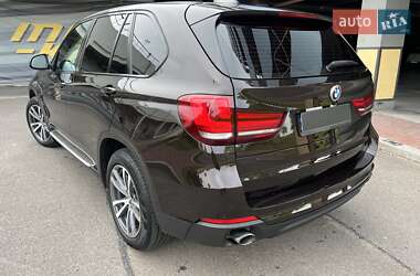 Позашляховик / Кросовер BMW X5 2015 в 