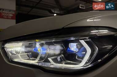 Позашляховик / Кросовер BMW X5 2021 в 