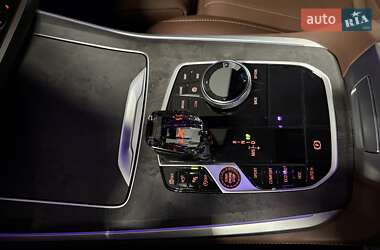 Позашляховик / Кросовер BMW X5 2021 в 