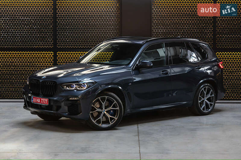 BMW X5 2021