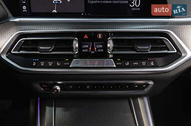 Внедорожник / Кроссовер BMW X5 2021 в 