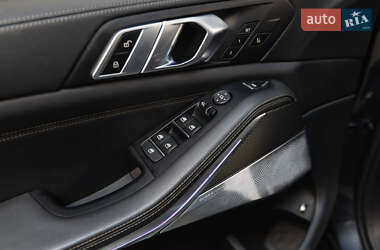 Внедорожник / Кроссовер BMW X5 2021 в 