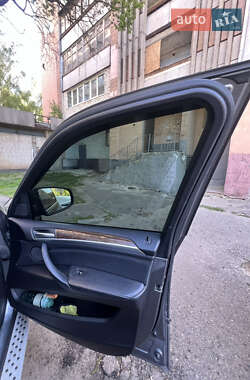 Позашляховик / Кросовер BMW X5 2011 в 