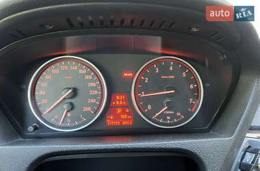 Позашляховик / Кросовер BMW X5 2011 в 