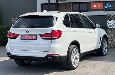 Позашляховик / Кросовер BMW X5 2015 в 