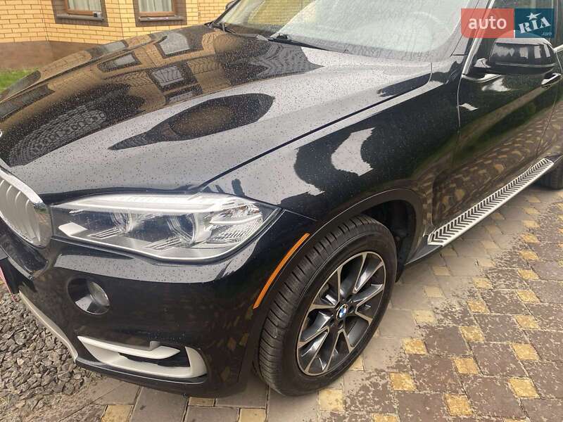 Внедорожник / Кроссовер BMW X5 2015 в 
