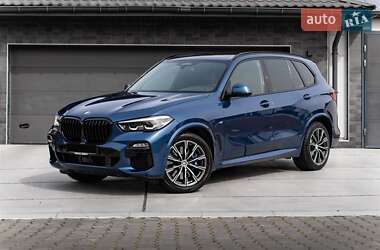 Позашляховик / Кросовер BMW X5 2019 в 