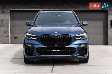 Позашляховик / Кросовер BMW X5 2019 в 