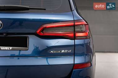 Позашляховик / Кросовер BMW X5 2019 в 