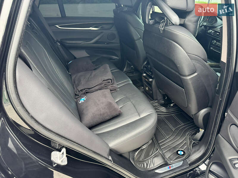 Позашляховик / Кросовер BMW X5 2014 в Києві