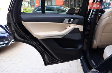 Позашляховик / Кросовер BMW X5 2019 в 
