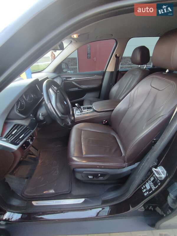 Позашляховик / Кросовер BMW X5 2016 в Києві