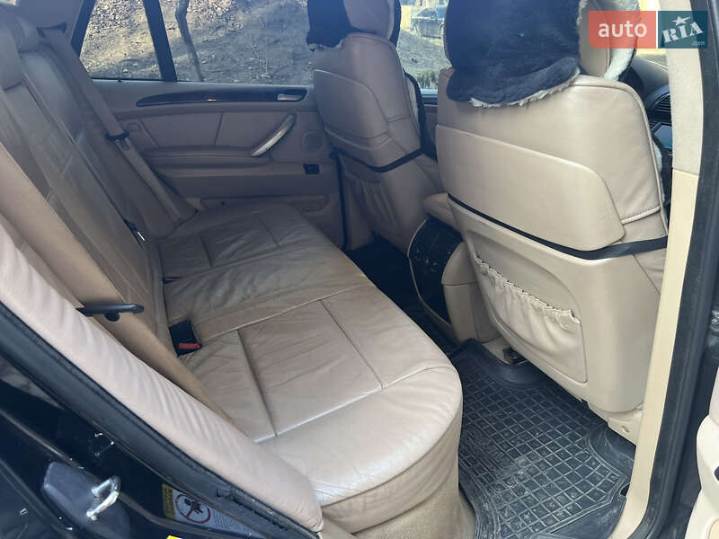Внедорожник / Кроссовер BMW X5 2003 в Львове