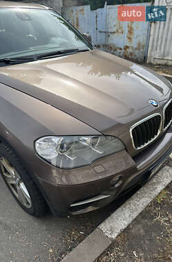 Внедорожник / Кроссовер BMW X5 2011 в Киеве