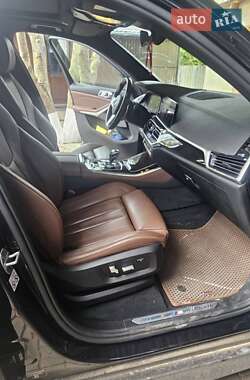 Позашляховик / Кросовер BMW X5 2019 в 