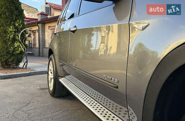 Внедорожник / Кроссовер BMW X5 2011 в 