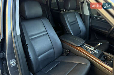 Внедорожник / Кроссовер BMW X5 2011 в 