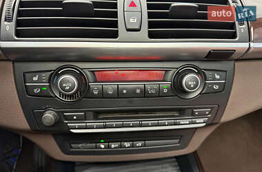 Внедорожник / Кроссовер BMW X5 2009 в 