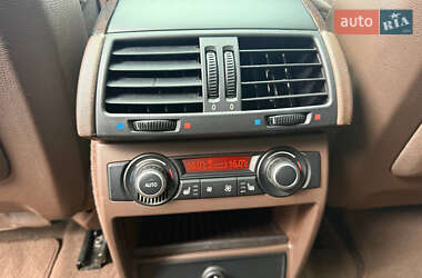 Внедорожник / Кроссовер BMW X5 2009 в 