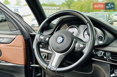 Позашляховик / Кросовер BMW X5 2015 в 