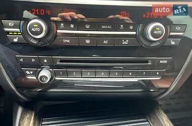 Позашляховик / Кросовер BMW X5 2015 в 