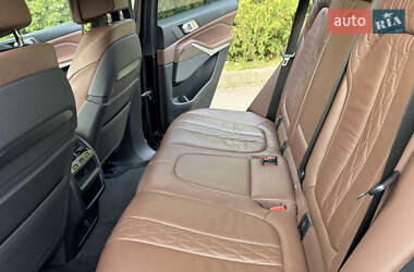 Внедорожник / Кроссовер BMW X5 2019 в 