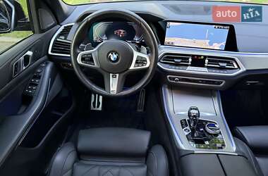 Позашляховик / Кросовер BMW X5 2022 в 