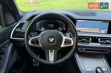 Позашляховик / Кросовер BMW X5 2022 в 
