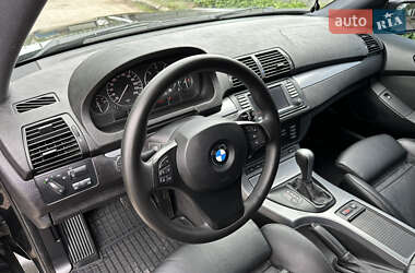 Внедорожник / Кроссовер BMW X5 2005 в 