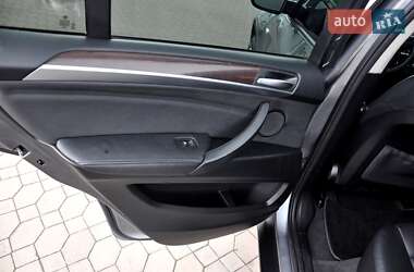 Позашляховик / Кросовер BMW X5 2011 в 