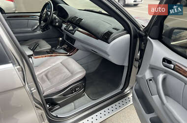 Внедорожник / Кроссовер BMW X5 2006 в 