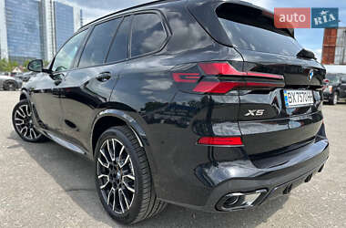 Внедорожник / Кроссовер BMW X5 2023 в 