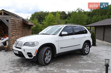 Внедорожник / Кроссовер BMW X5 2012 в Дрогобыче