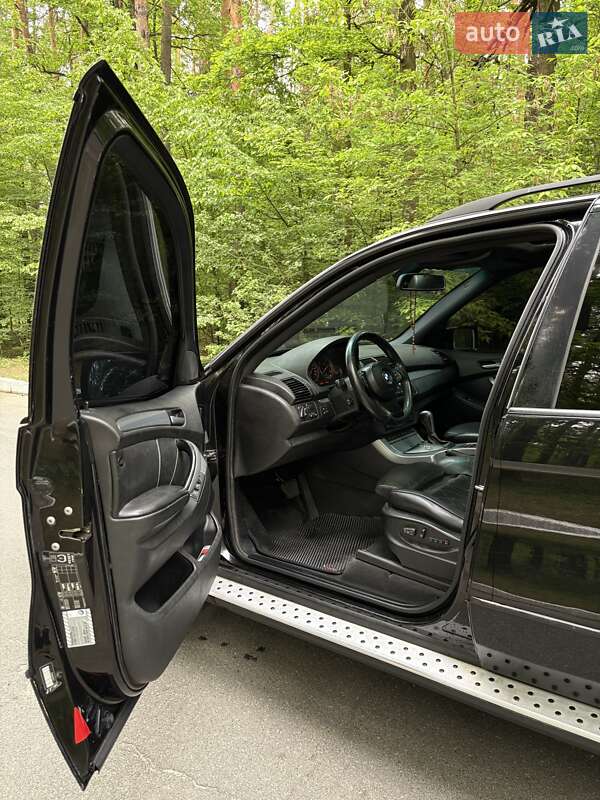 Внедорожник / Кроссовер BMW X5 2005 в Малине