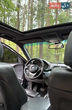 Внедорожник / Кроссовер BMW X5 2005 в Малине
