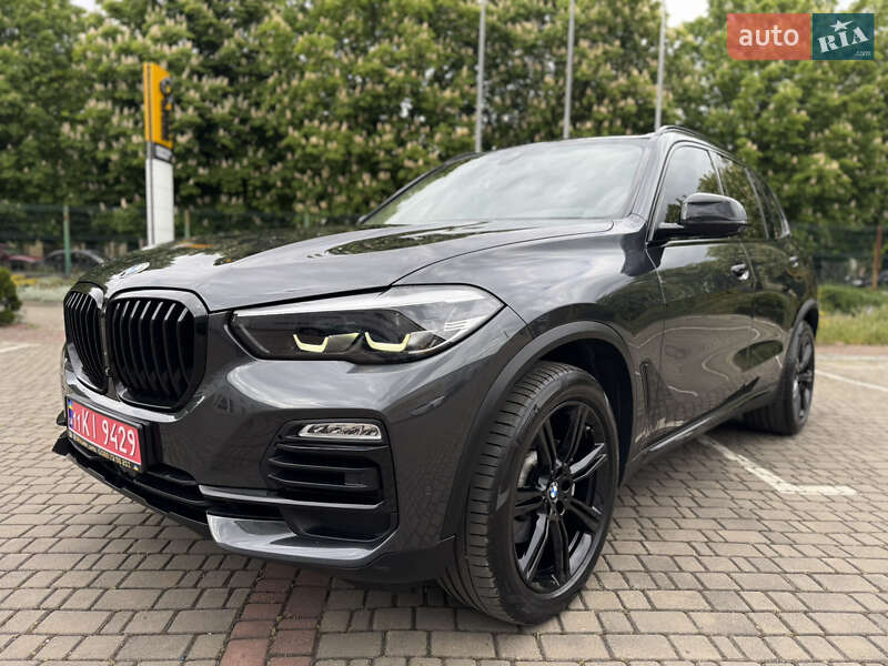 Позашляховик / Кросовер BMW X5 2019 в 