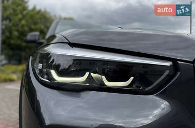Позашляховик / Кросовер BMW X5 2019 в 
