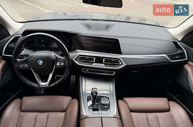 Позашляховик / Кросовер BMW X5 2019 в 